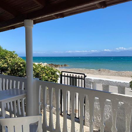 Alexia'S Beach House Kato Assos Exterior foto