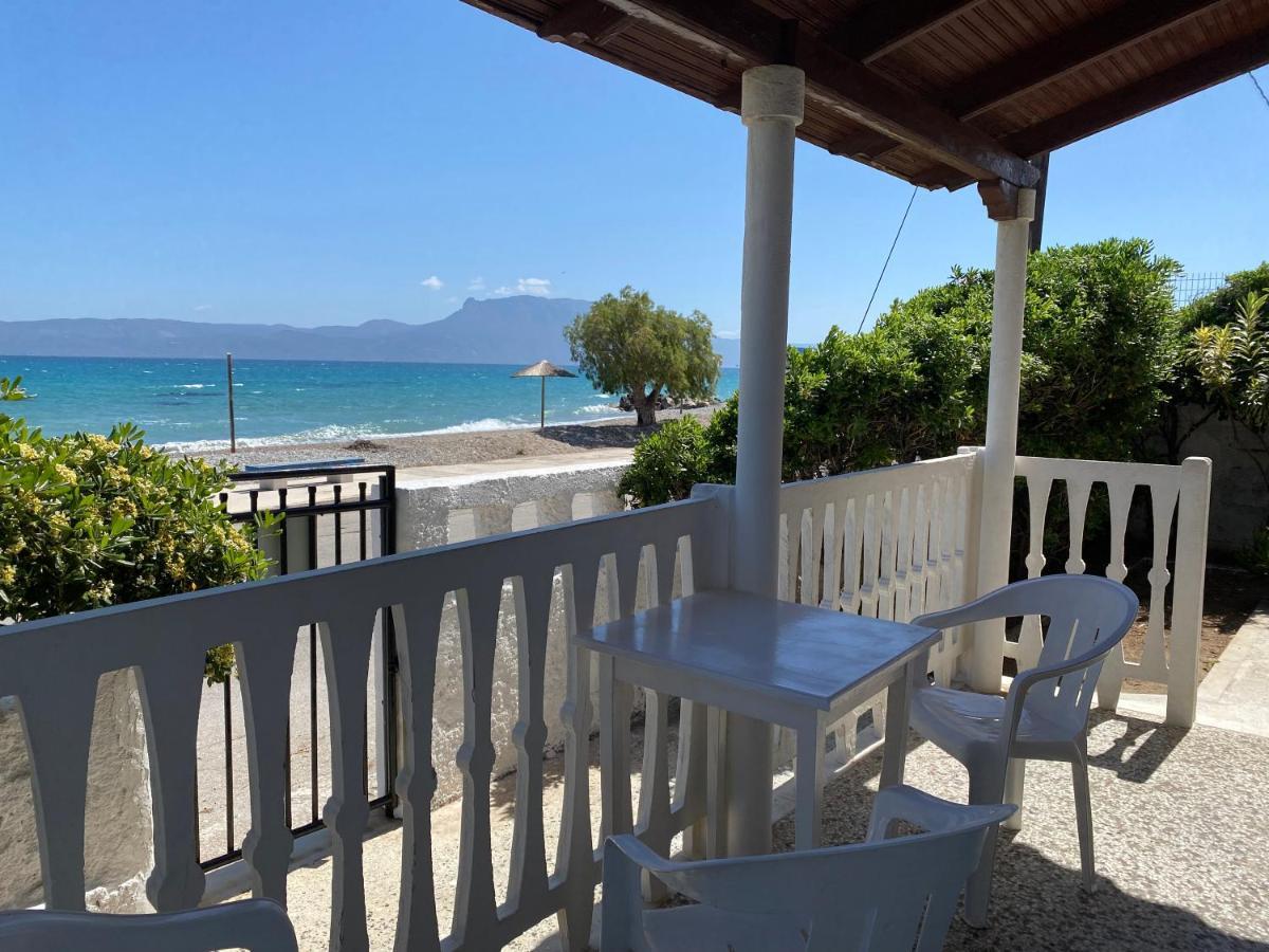 Alexia'S Beach House Kato Assos Exterior foto