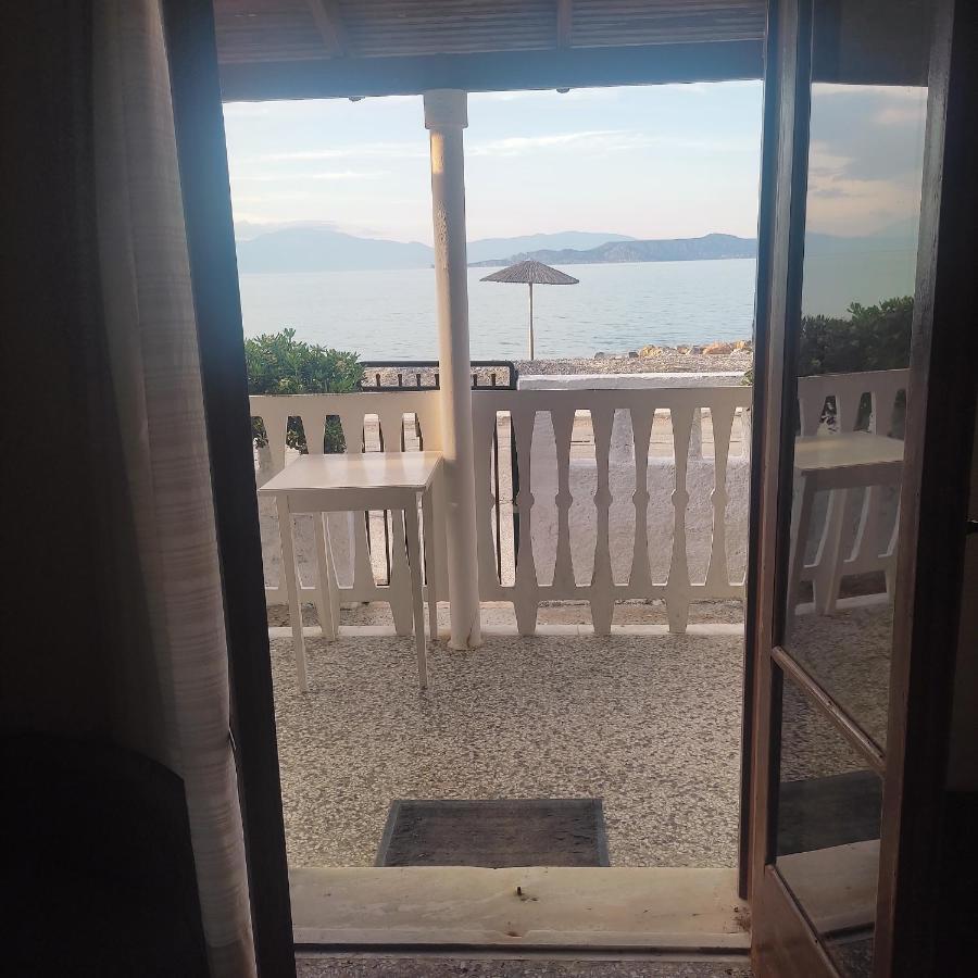 Alexia'S Beach House Kato Assos Exterior foto
