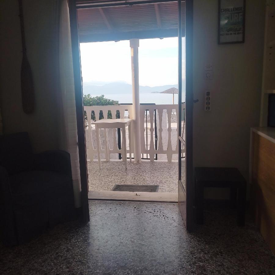 Alexia'S Beach House Kato Assos Exterior foto
